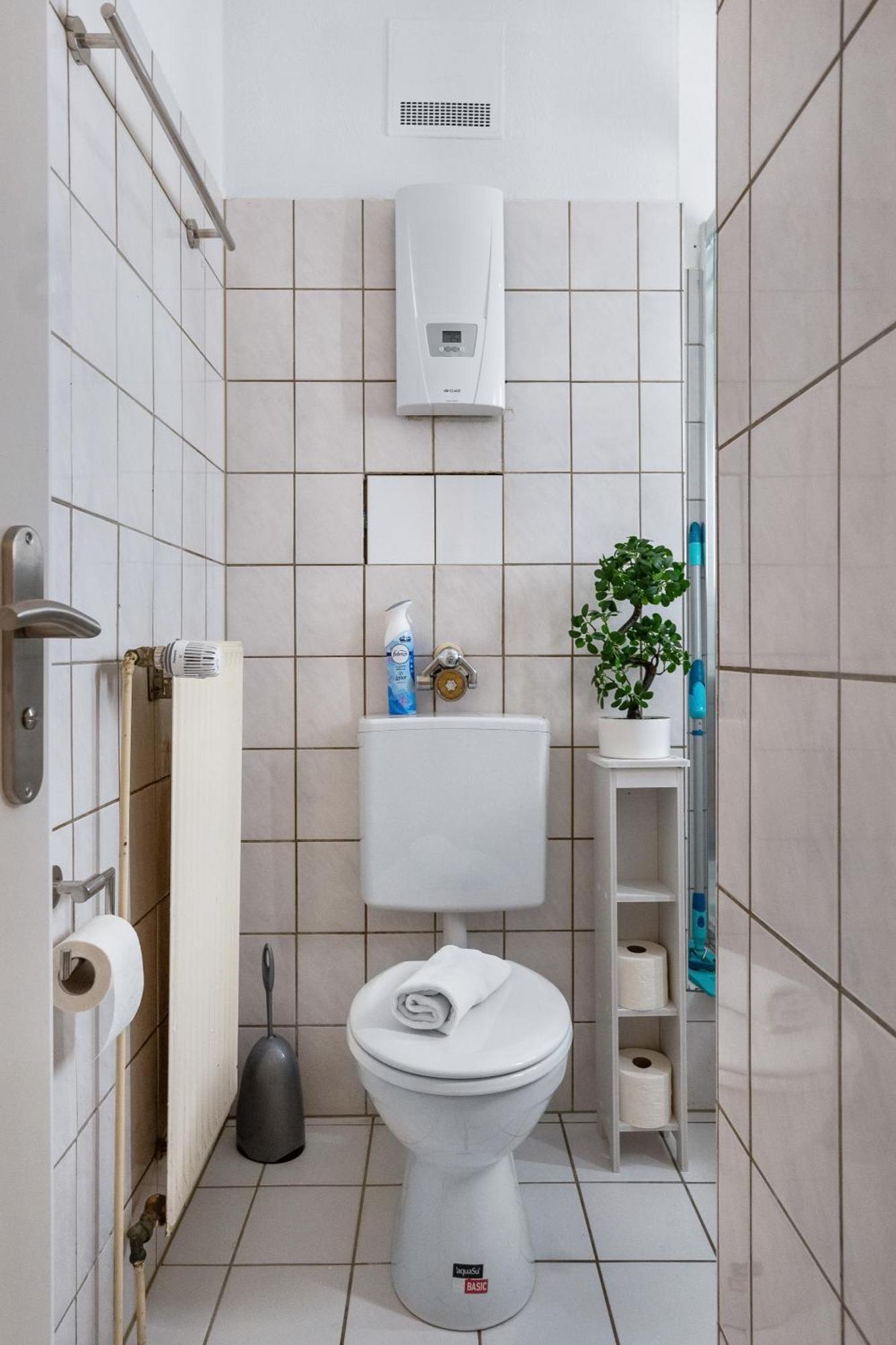 Messe, Monteure, Budget - Einfache Komfortable 2 Personen Wohnung Duisburg Exterior photo